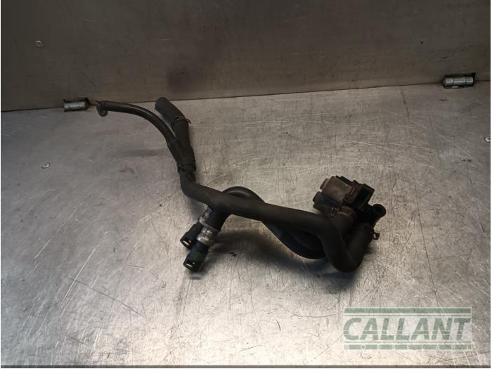 Extra vattenpump från en Jaguar S-type (X200) 2.5 V6 24V 2003