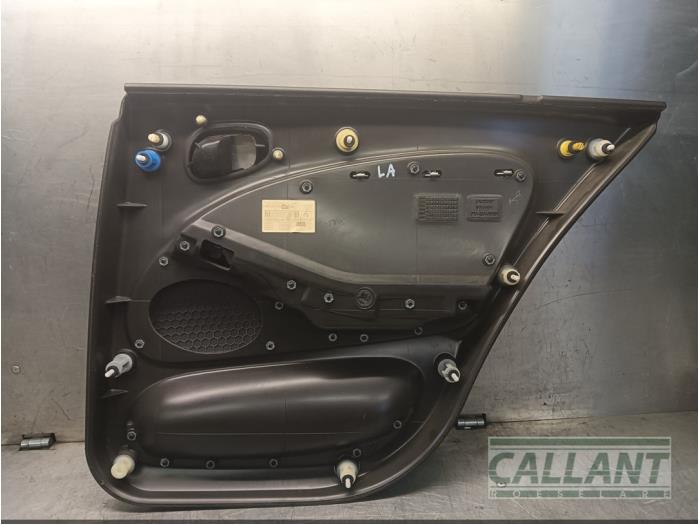 List, bakdörr, 4-dörrars, vänster från en Jaguar S-type (X200) 2.5 V6 24V 2003