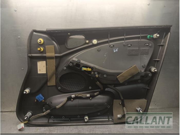 List, framdörr, 4-dörrars, vänster från en Jaguar S-type (X200) 2.5 V6 24V 2003