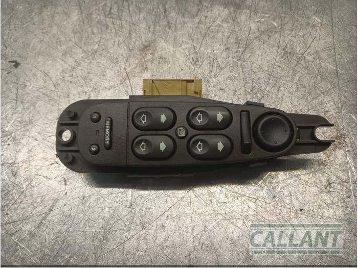 Flerfunktionsbrytare, fönster från en Jaguar S-type (X200) 2.5 V6 24V 2003