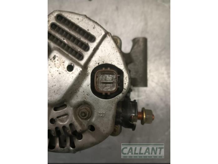 Dynamo från en Jaguar S-type (X200) 2.5 V6 24V 2003