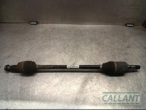 Gebruikte Aandrijfas rechts-achter Landrover Discovery Sport (LC) 2.0 TD4 150 16V Prijs € 151,25 Inclusief btw aangeboden door Garage Callant