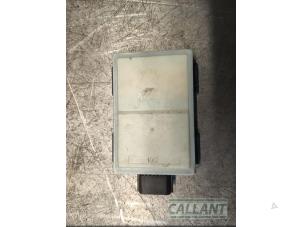 Begagnade Dödvinkelsensor Landrover Range Rover Sport (LW) 2.0 16V P400e Pris € 272,25 Inklusive moms erbjuds av Garage Callant