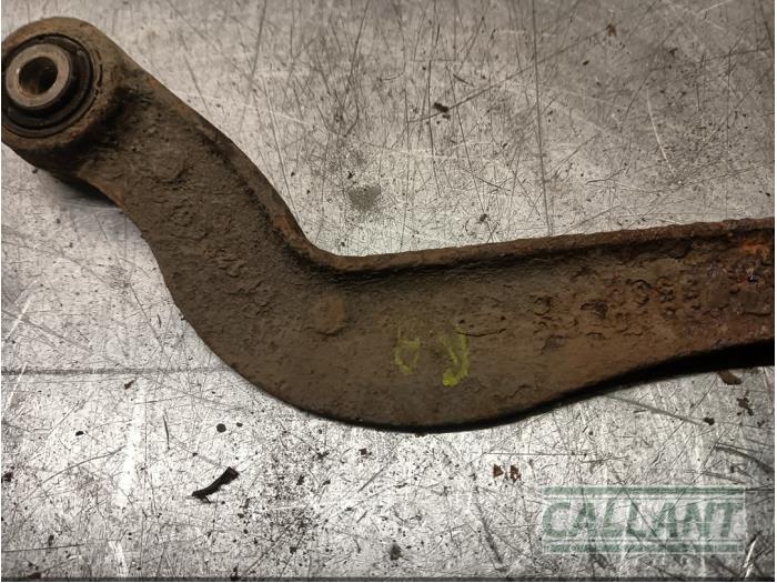 Bakre övre gaffelben, höger från en Jaguar X-type 2.2 D 16V 2008