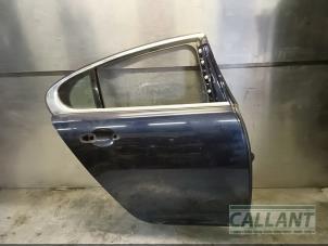 Begagnade Bakdörr, 4-dörrars, höger Jaguar XF (CC9) 2.2 D 16V Pris € 302,50 Inklusive moms erbjuds av Garage Callant