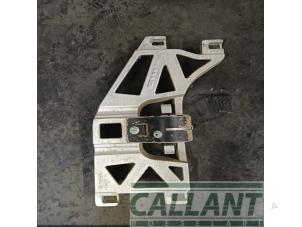 Begagnade Fäste, växellåda Jaguar F-type 2.0 Turbo 16V Pris € 102,85 Inklusive moms erbjuds av Garage Callant