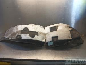 Begagnade Isolering, hjulhus Landrover Range Rover Sport (LW) 3.0 D250 MHEV Pris € 60,50 Inklusive moms erbjuds av Garage Callant