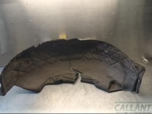 Begagnade Isolering, hjulhus Landrover Range Rover Sport (LW) 3.0 D250 MHEV Pris € 60,50 Inklusive moms erbjuds av Garage Callant