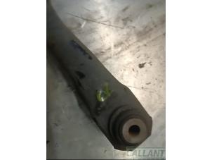 Begagnade Undre gaffelben, höger bak Jaguar X-type 2.1 V6 24V Pris € 30,25 Inklusive moms erbjuds av Garage Callant