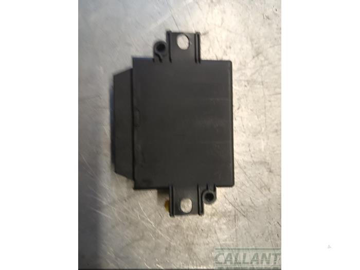 PDC-modul från en Land Rover Range Rover Sport (LS) 3.6 TDV8 32V 2010