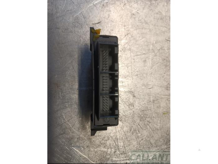 PDC-modul från en Land Rover Range Rover Sport (LS) 3.6 TDV8 32V 2010