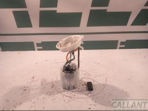 Gebruikte Brandstofpomp Elektrisch BMW X1 (F48) xDrive 25e 1.5 12V TwinPower Turbo Prijs € 151,25 Inclusief btw aangeboden door Garage Callant