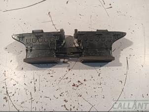 Gebrauchte Luftmunstycke, instrumentbräda BMW X1 (F48) xDrive 25e 1.5 12V TwinPower Turbo Preis € 42,35 Mit Mehrwertsteuer angeboten von Garage Callant