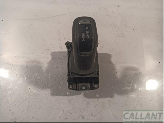 Växelspak från en Land Rover Defender II 3.0 D200 MHEV 2023