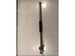 Gebruikte Stuurkolomas Landrover Defender II 3.0 D200 MHEV Prijs € 102,85 Inclusief btw aangeboden door Garage Callant