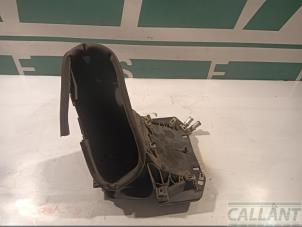 Begagnade Kylare Jaguar XF (CC9) 3.0 S D V6 24V Pris € 151,25 Inklusive moms erbjuds av Garage Callant