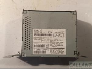 Używane Zmieniarka CD Landrover Freelander II 2.2 td4 16V Cena € 302,50 Z VAT oferowane przez Garage Callant