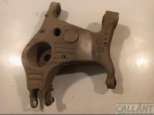 Gebruikte Draagarm onder links-achter Landrover Discovery Sport (LC) 2.0 TD4 180 16V Prijs € 151,25 Inclusief btw aangeboden door Garage Callant