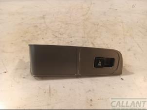 Gebruikte Elektrisch Raam Schakelaar Jaguar XK Convertible 4.2 V8 32V Prijs € 12,10 Inclusief btw aangeboden door Garage Callant