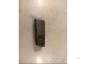 Gebruikte Combischakelaar ramen Jaguar XK Convertible 4.2 V8 32V Prijs € 90,75 Inclusief btw aangeboden door Garage Callant