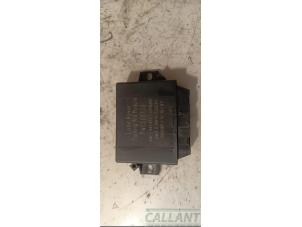 Gebruikte Module PDC Landrover Range Rover Sport (LS) 2.7 TDV6 24V Prijs € 90,75 Inclusief btw aangeboden door Garage Callant