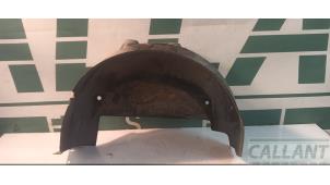 Begagnade Isolering, hjulhus Opel Vivaro 2.0 CDTI Pris € 30,25 Inklusive moms erbjuds av Garage Callant