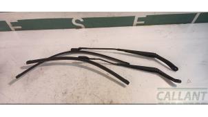 Gebruikte Ruitenwisserarm set Citroen DS 4/DS 4 Crossback (NX) 1.6 BlueHDI 115 Prijs € 30,25 Inclusief btw aangeboden door Garage Callant