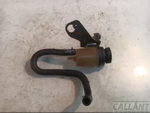 Gebruikte Stuurbekrachtiging Olie Reservoir Jaguar XF Sportbrake Prijs € 18,15 Inclusief btw aangeboden door Garage Callant