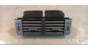 Gebruikte Luchtrooster Dashboard Landrover Range Rover Evoque (LVJ/LVS) 2.2 TD4 16V Prijs € 24,20 Inclusief btw aangeboden door Garage Callant