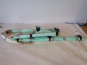 Begagnade Takgardinairbag, vänster BMW X6 (F16) xDrive40d 3.0 24V Pris på förfrågan erbjuds av Autohandel-Smet Gebroeders NV