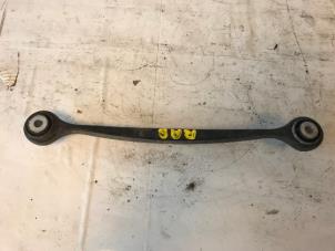 Begagnade Bakre övre gaffelben, höger Mercedes R (W251) 3.0 320 CDI 24V 4-Matic Pris på förfrågan erbjuds av Autohandel-Smet Gebroeders NV