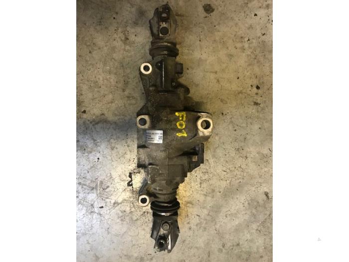 Styrbox från en BMW 7 serie (F01/02/03/04) 730d 24V 2011