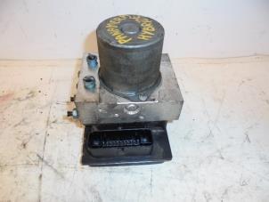 Begagnade ABS-pump Porsche Panamera (970) 3.0 V6 24V S E-Hybrid Pris på förfrågan erbjuds av Autohandel-Smet Gebroeders NV