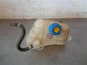 Gebruikte Koelvloeistof Reservoir Lancia Delta (844) Prijs op aanvraag aangeboden door Autohandel-Smet Gebroeders NV