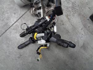 Gebruikte Kontaktslot + Sleutel Lancia Delta (844) Prijs op aanvraag aangeboden door Autohandel-Smet Gebroeders NV