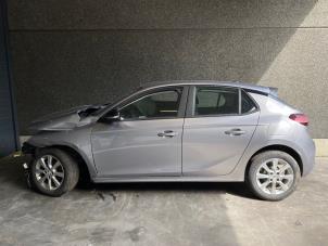 Begagnade Bakdörr, 4-dörrars, vänster Opel Corsa F (UB/UH/UP) 1.2 12V 75 Pris på förfrågan erbjuds av Autohandel-Smet Gebroeders NV