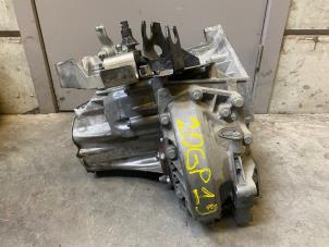 Używane Skrzynia biegów Peugeot Boxer (U9) 2.0 BlueHDi 130 Cena na żądanie oferowane przez Autohandel-Smet Gebroeders NV