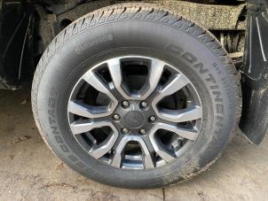 Begagnade Hjuluppsättning + vinterdäck Ford Ranger 2.0 EcoBlue 16V 4x4 Pris på förfrågan erbjuds av Autohandel-Smet Gebroeders NV