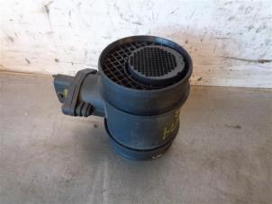 Begagnade Luftflödesmätare Opel Astra G (F69) 1.7 CDTi 16V Eco4 Pris på förfrågan erbjuds av Autohandel-Smet Gebroeders NV