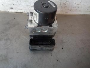 Gebruikte ABS Pomp Mercedes C (W204) 2.2 C-200 CDI 16V BlueEFFICIENCY Prijs op aanvraag aangeboden door Autohandel-Smet Gebroeders NV