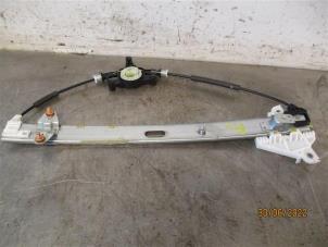 Gebruikte Raammechaniek 2Deurs rechts-voor Mazda CX-5 II (KF) 2.2 SkyActiv-D 184 16V 4WD Prijs op aanvraag aangeboden door Autohandel-Smet Gebroeders NV