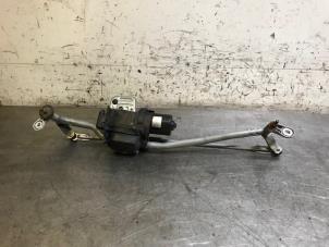 Używane Mechanizm wycieraczki Peugeot Boxer (U9) 2.2 HDi 110 Euro 5 Cena na żądanie oferowane przez Autohandel-Smet Gebroeders NV