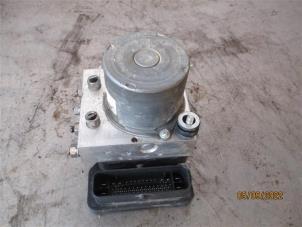 Gebruikte Computer ABS DS Automobiles DS 7 Crossback 1.5 BlueHDI 130 Prijs op aanvraag aangeboden door Autohandel-Smet Gebroeders NV