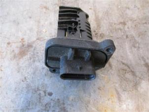 Begagnade Luftflödesmätare Mini Mini (R56) 2.0 Cooper D 16V Autom. Pris på förfrågan erbjuds av Autohandel-Smet Gebroeders NV