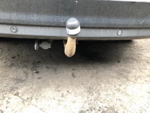 Begagnade Dragkrok Ford C-Max (DXA) 1.6 TDCi 16V Van Pris på förfrågan erbjuds av Autohandel-Smet Gebroeders NV