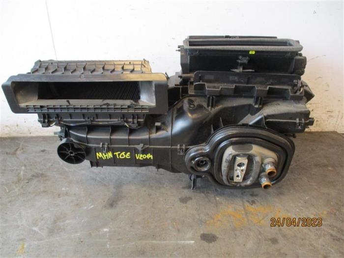 Värmarhus från en Volkswagen Crafter (SY) 2.0 TDI FWD 2020