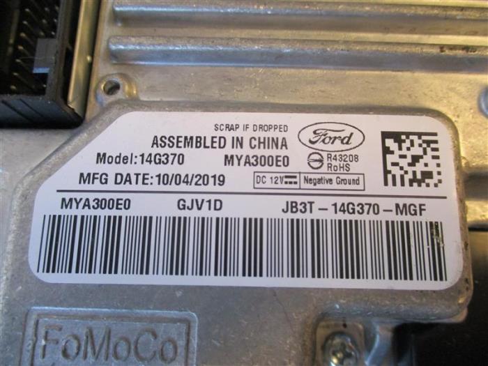 Innerdisplay från en Ford Ranger 2.0 EcoBlue 16V 4x4 2020