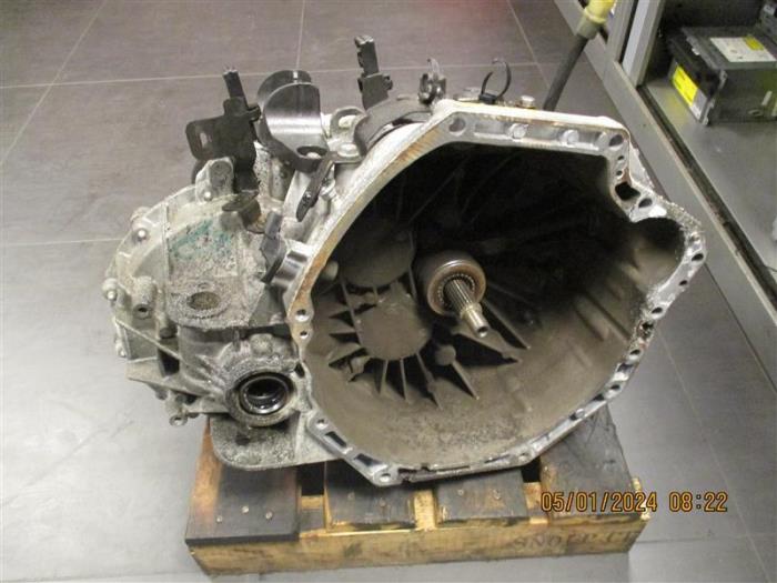 Växellåda från en Vauxhall Vivaro B Combi 1.6 CDTI Biturbo 140 2019