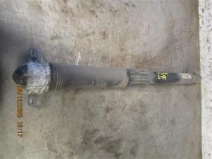 Begagnade Stötdämpare, vänster bak Skoda Superb Combi (3V5) 1.6 TDI Pris på förfrågan erbjuds av Autohandel-Smet Gebroeders NV