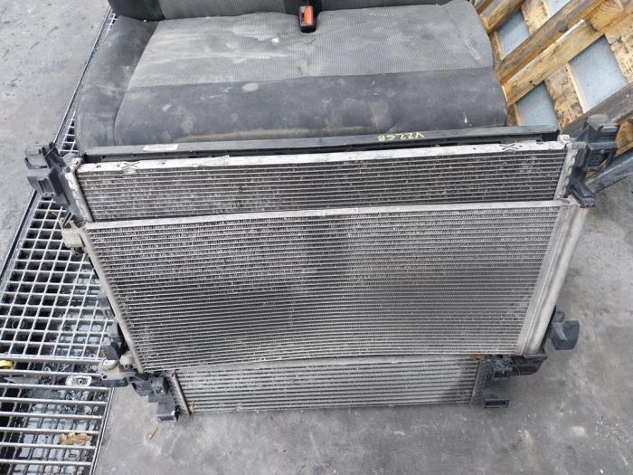 Kylarsats från en Vauxhall Vivaro B Combi 1.6 CDTI Biturbo 140 2019